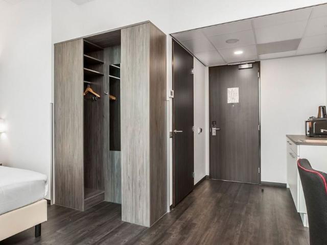 Appartement te huur: Mandelaplein 1 1314 CG Almere