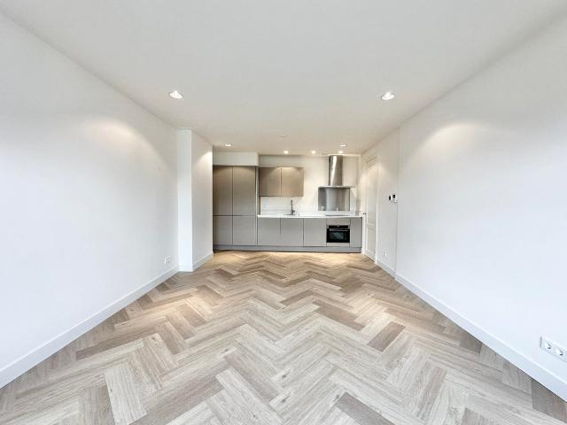 Te huur: Appartement Admiraal De Ruijterweg in Amsterdam