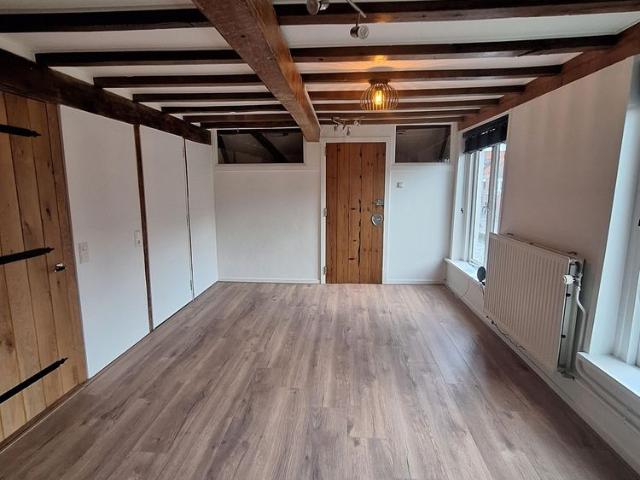 Appartement te huur: Buitenwatersloot 220 2613 SX Delft