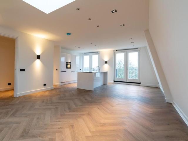 Appartement te huur: Bezuidenhoutseweg 265 B3 2594 AN Den Haag