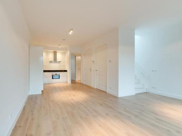 Appartement te huur: Ceintuurbaan 103 3 1072 EX Amsterdam