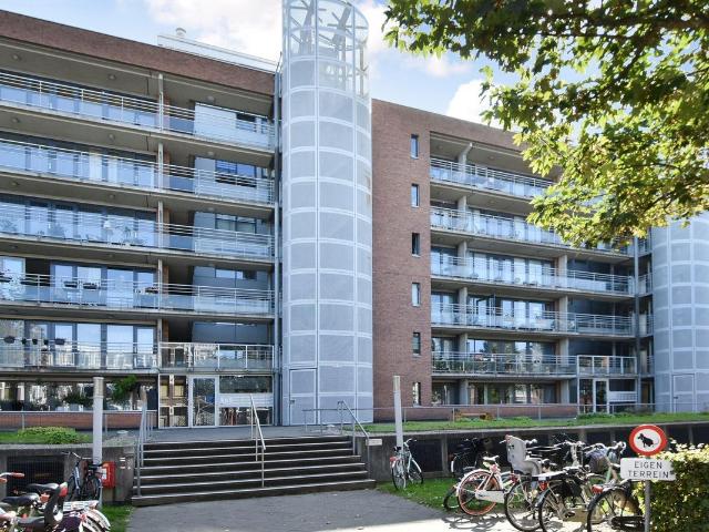 Appartement te huur Cornelis de Wittlaan 518 in Den Haag voor € 2.100