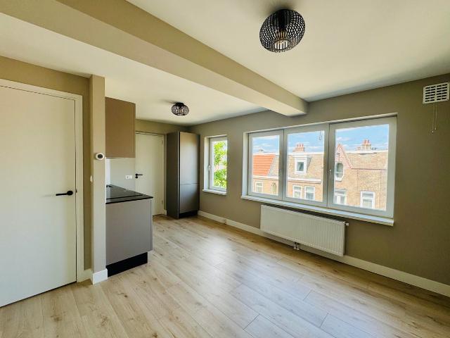 Appartement te huur Cornelis Trooststraat in Amsterdam voor € 2.350