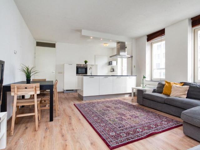 Te huur: Appartement Derkinderenstraat 210 in Amsterdam