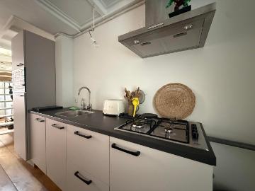 Appartement te huur Doezastraat in Leiden voor € 2.350