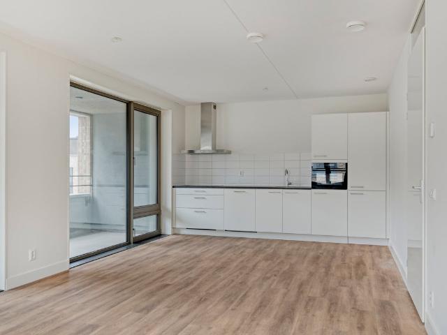 Appartement te huur Elzenhagen, J.H. Hisgenpad in Amsterdam