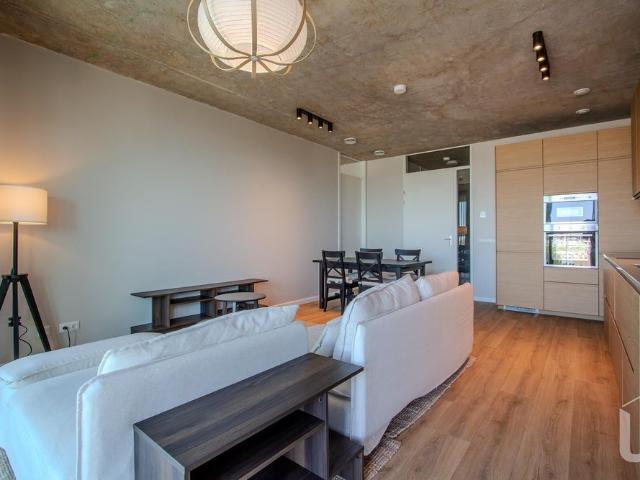 Appartement te huur Feijenoord, Piekstraat in Rotterdam