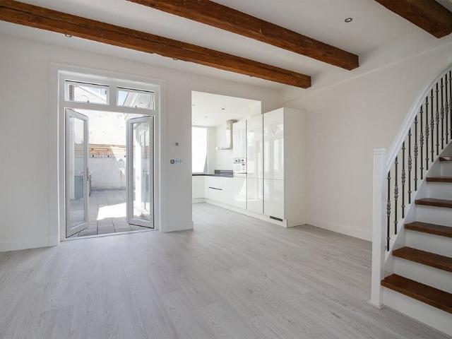 Appartement te huur: Gedempte Oude Gracht 42 A 2011 GS Haarlem