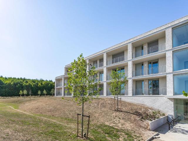 Appartement te huur Heerlerbaan West, Hoogveldlaan in Heerlen