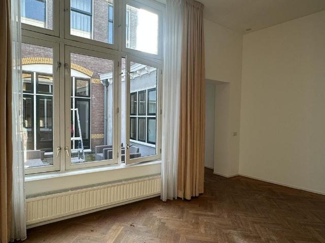 Appartement te huur: Hoogstraat 30 B 2513 AS Den Haag