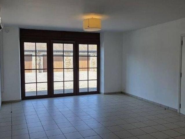 Appartement te huur in Maissin voor € 800 met 2 slaapkamers