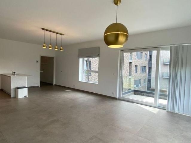 Appartement te huur in Marche en Famenne voor € 1.000 met 2 slaapkamers