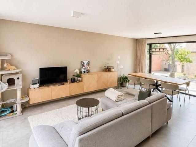 Appartement te huur in Mechelen voor € 1.225 met 2 slaapkamers