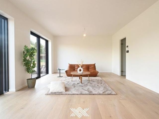 Appartement te huur in Merelbeke voor € 1.250 met 2 slaapkamers