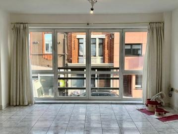 Appartement te huur in Merelbeke voor € 800 met 1 slaapkamer