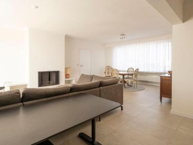 Appartement te huur in Merksem voor € 1.200 met 2 slaapkamers