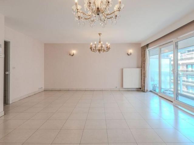 Appartement te huur in Middelkerke voor € 1.000 met 3 slaapkamers