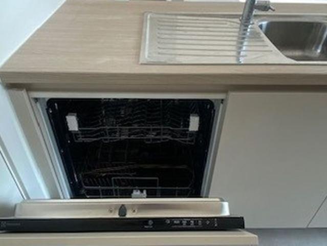Appartement te huur in Moerzeke voor € 1.000 met 1 slaapkamer