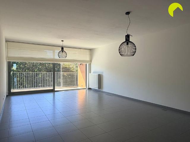 Appartement te huur in Mortsel met 3 slaapkamers