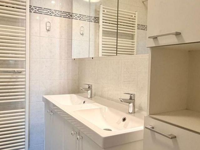 Appartement te huur in Mortsel voor € 885 met 2 slaapkamers