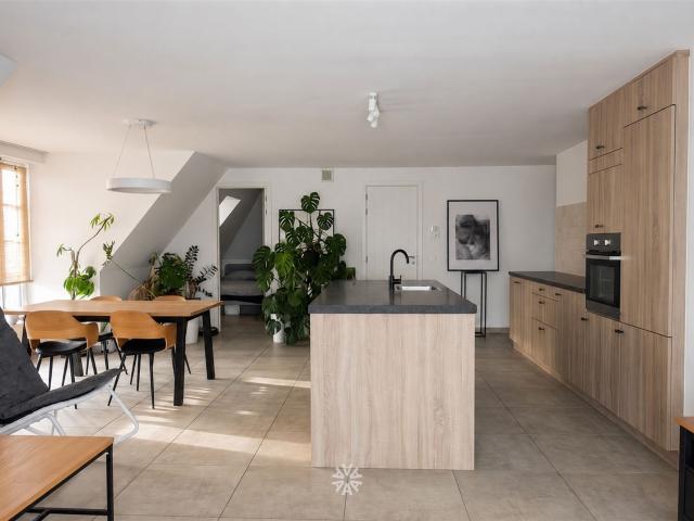 Appartement te huur in Nazareth De Pinte met 3 slaapkamers