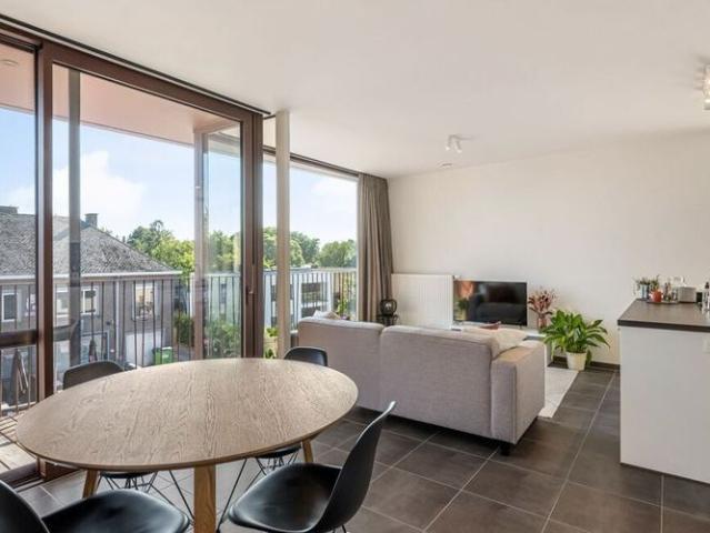 Appartement te huur in Nazareth voor € 1.025 met 2 slaapkamers