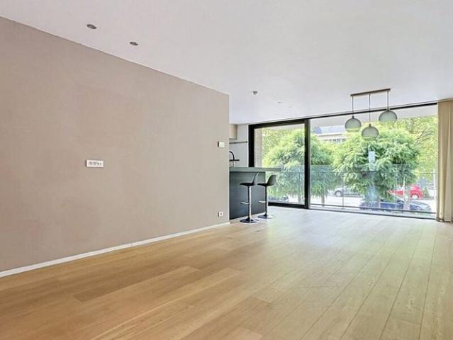 Appartement te huur in Neder over Heembeek voor € 1.350 met 2 slaapkamers
