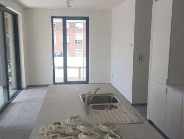 Appartement te huur in Neerpelt voor € 825 met 1 slaapkamer