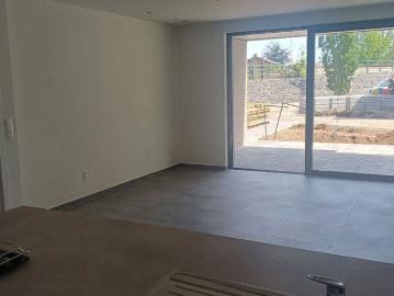 Appartement te huur in Neerpelt voor € 975 met 2 slaapkamers