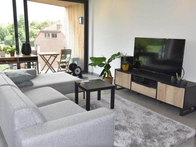 Appartement te huur in Nieuwkerken Waas voor € 940 met 2 slaapkamers