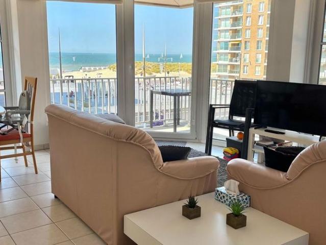 Appartement te huur in Nieuwpoort voor € 950 met 2 slaapkamers