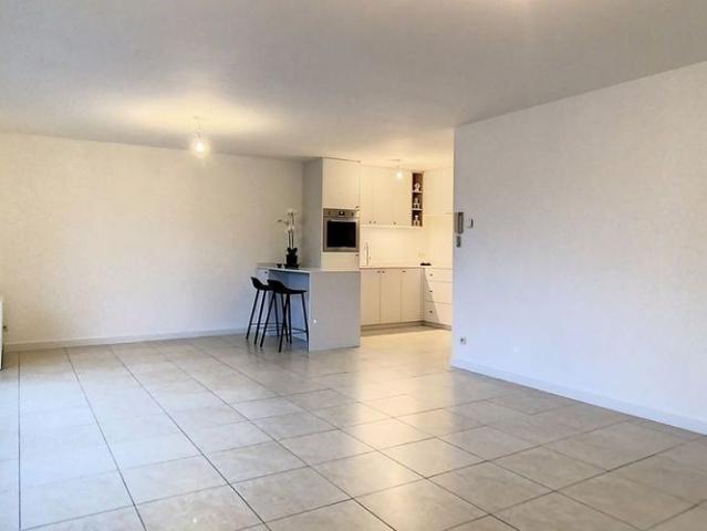 Appartement te huur in Oudenaarde voor € 850 met 2 slaapkamers