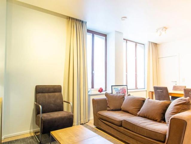 Appartement te huur in Oudergem voor € 1.500 met 2 slaapkamers