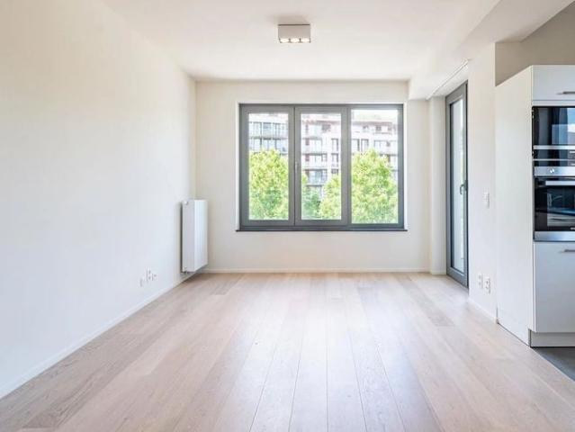 Appartement te huur in Oudergem voor € 1.530 met 2 slaapkamers