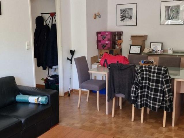 Appartement te huur in Oudergem voor € 1.100 met 1 slaapkamer