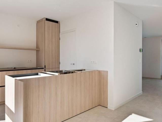 Appartement te huur in Olen voor € 1.200 met 2 slaapkamers