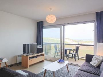 Appartement te huur in Oostduinkerke voor € 1.200 met 2 slaapkamers