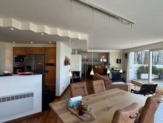 Appartement te huur in Oostende voor € 1.250 met 2 slaapkamers