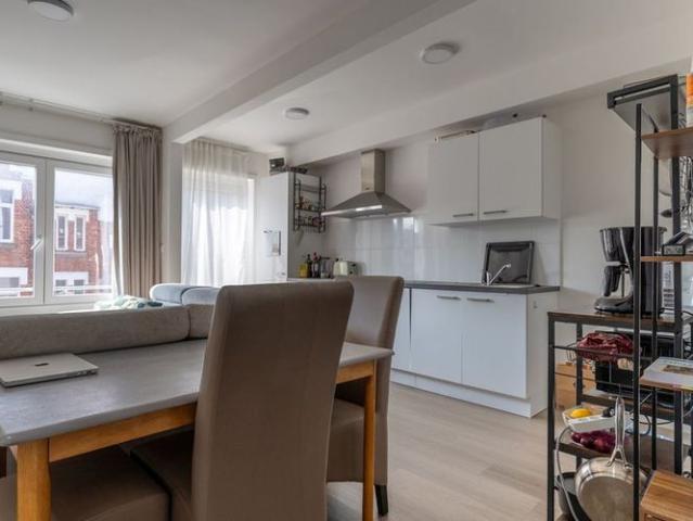 Appartement te huur in Oostende voor € 725 met 2 slaapkamers