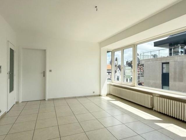 Appartement te huur in Oostende voor € 750 met 2 slaapkamers