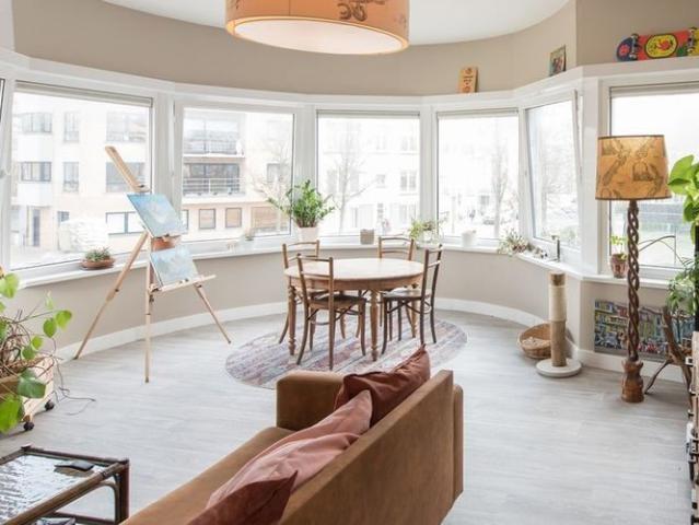 Appartement te huur in Oostende voor € 780 met 2 slaapkamers