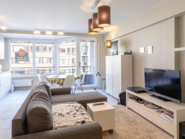 Appartement te huur in Oostende voor € 795 met 1 slaapkamer