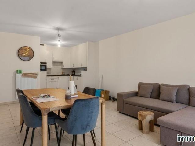 Appartement te huur in Oostende voor € 795 met 1 slaapkamer