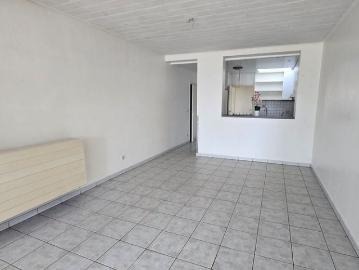 Appartement te huur in Oostende voor € 820 met 1 slaapkamer