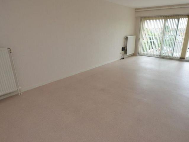 Appartement te huur in Oostende voor € 850 met 2 slaapkamers