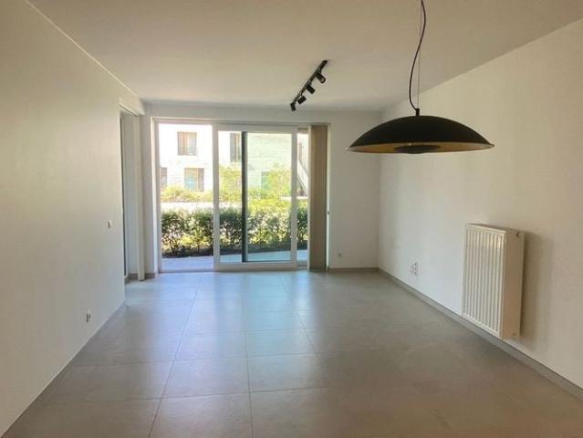 Appartement te huur in Oostende voor € 950 met 2 slaapkamers
