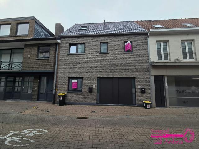 Duplex te huur in Oostrozebeke met 3 slaapkamers