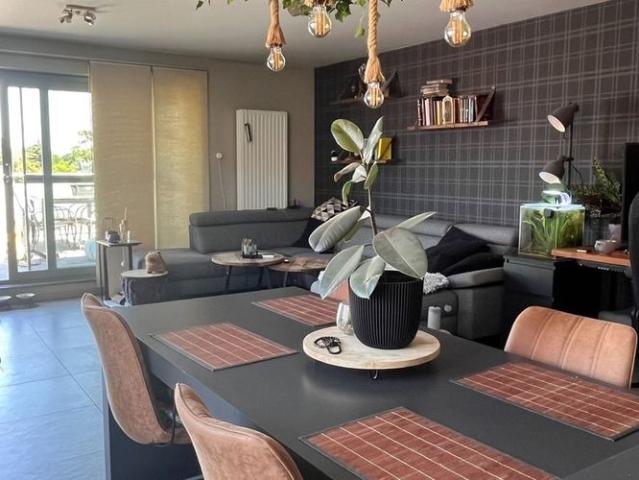 Appartement te huur in Opglabbeek voor € 825 met 2 slaapkamers