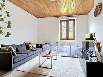 Appartement te huur in Aywaille voor € 750 met 2 slaapkamers