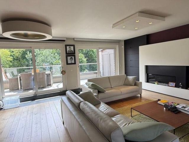 Appartement te huur in Aalst voor € 1.360 met 2 slaapkamers